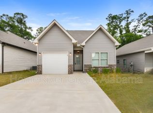155 Park Dr N, Clanton, AL 35045