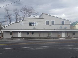 38 Glasco Tpke, Saugerties, NY 12477