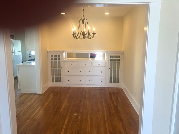Dining room, built in buffet