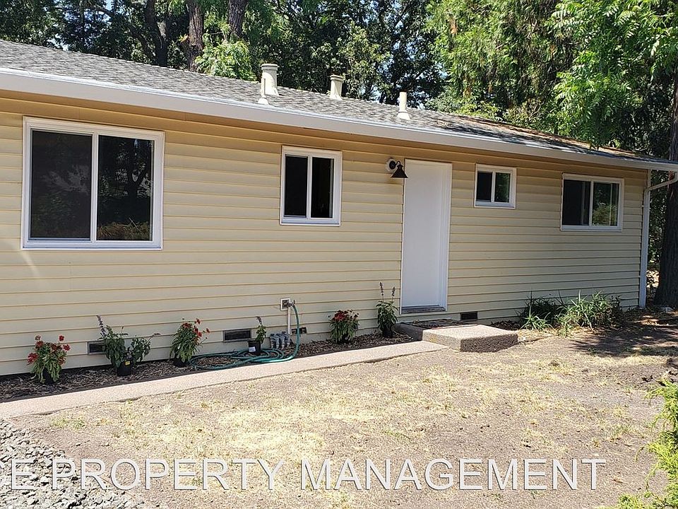 1st image of 133 Randolph Ave