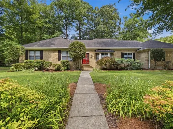 912 Upper Hastings Way, Virginia Beach, VA 23452