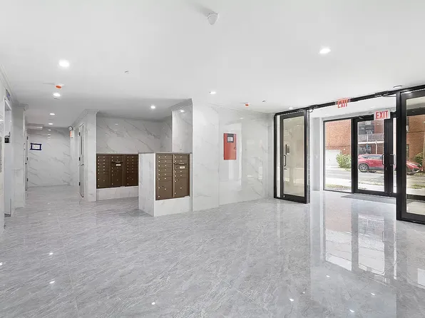 65-18 Austin Street image 7 of 8