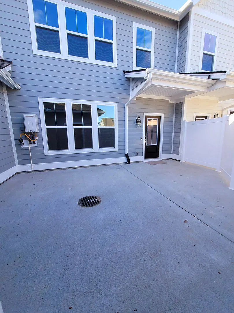 Long Term Rental in Market Common - Myrtle Beach, SC — Photo 2