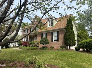 100 Strawthorne Ct, Apex, NC 27502