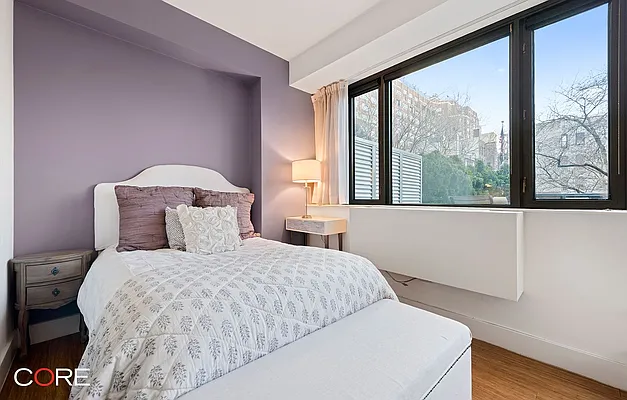 Rented by CORE | media 5