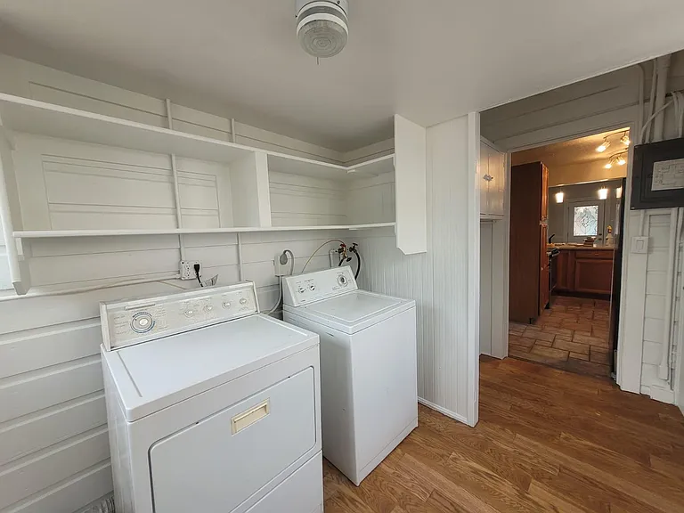 1018 E Linden Ave — Photo 17