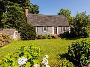 2 Thwing Rd, Lynnfield, MA 01940