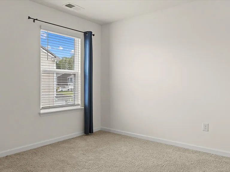 5581 Wildlife Cir — Photo 29