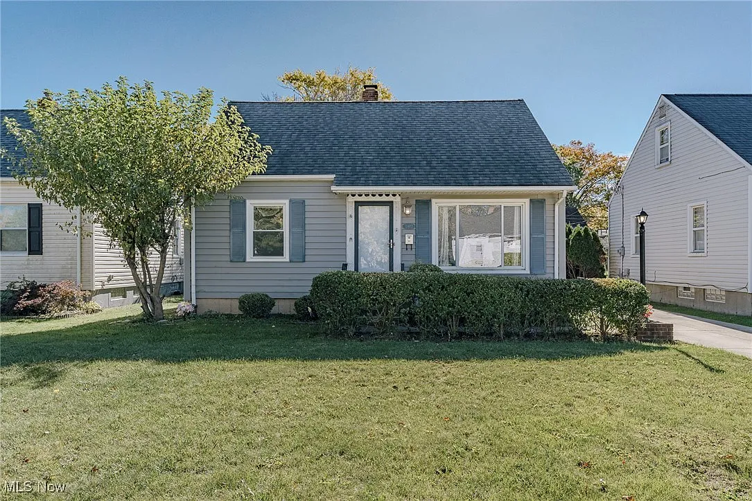 13402 Shady Oak Blvd photo 1