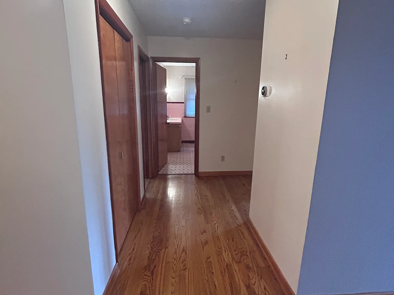 2 bed, 1.5 bath, 1830 sqft, $3,000 — Photo 4