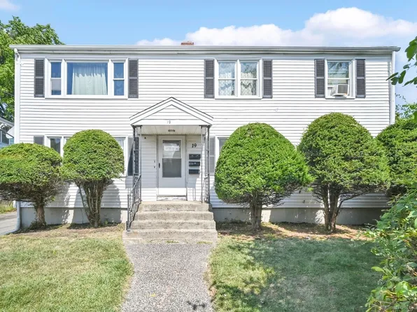 19 Ridgewood Street, New Britain, CT 06053