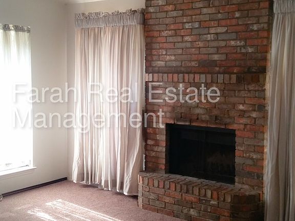 2nd image of 4222 Windhurst Dr