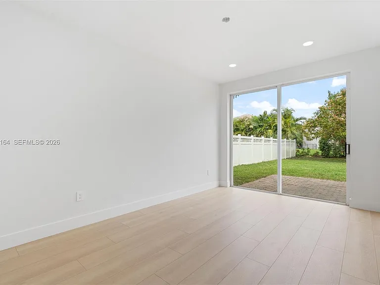 9840 Stover Way — Photo 21