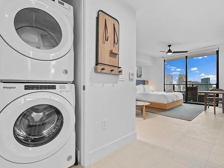 Washer/Dryer