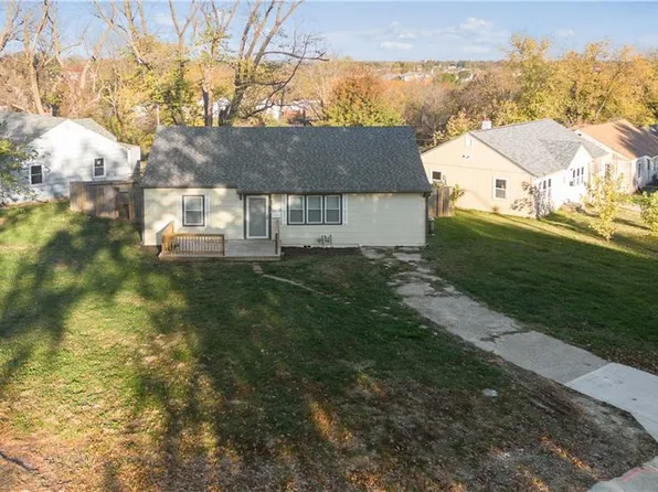 5614 Oakland Ave, Kansas City, MO 64129