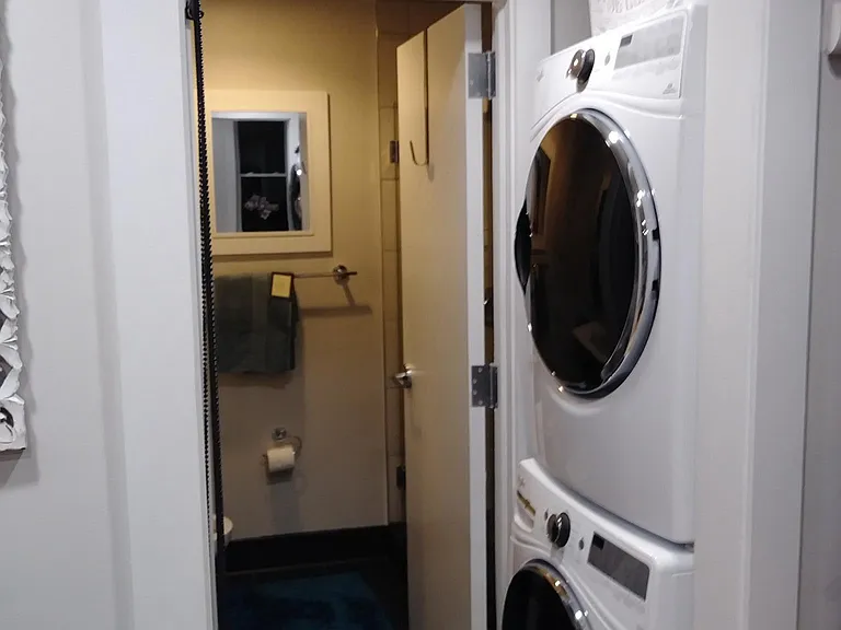 35 E 13th St #303 — Photo 6