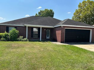 17336 Meadowbrook Dr, Gulfport, MS 39503