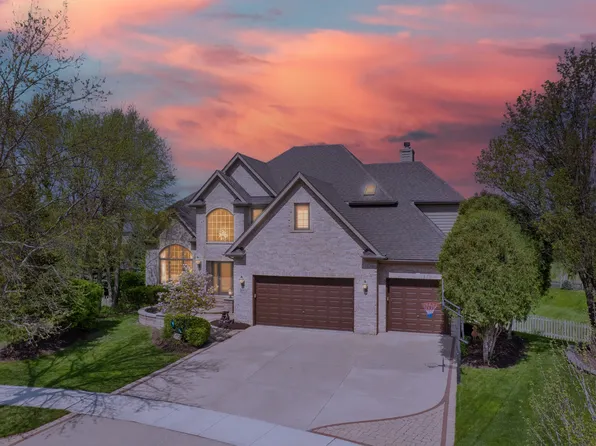 5915 Rosinweed Ln, Naperville, IL 60564