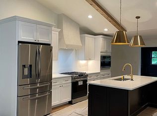 102 Kinsey Cir, Cary, NC 27511