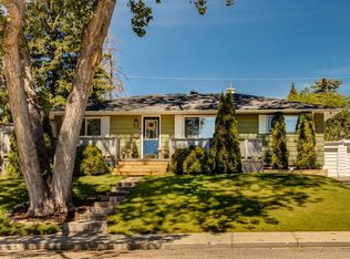 23 W Heston St NW, Calgary, AB T2K 2C3