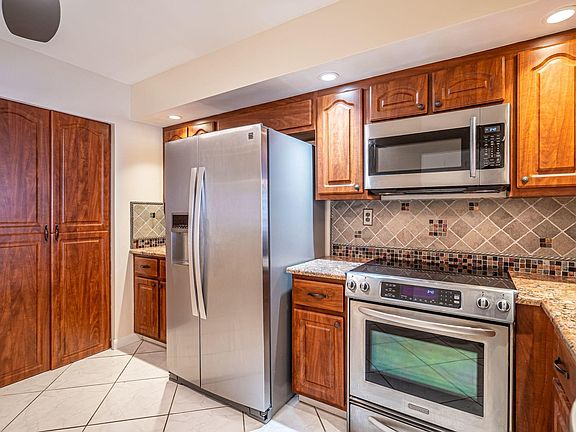 Home For Sale In Coronado