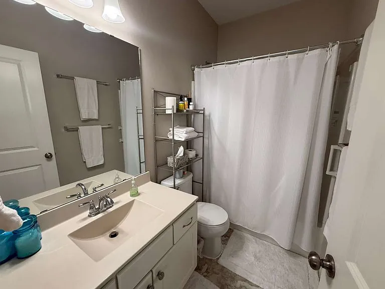 9214 Kaiser Cir NE — Photo 6