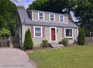 15 Spencer Dr, North Kingstown, RI 02852