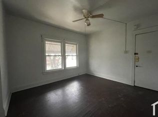 8621 Denison Ave APT 3, Cleveland, OH