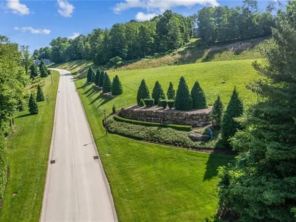 LOT 17 Ravenwood Dr, Greensburg, PA 15601
