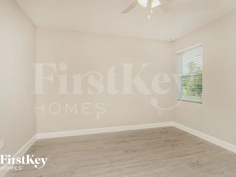 755 Darby Ave SW — Photo 7