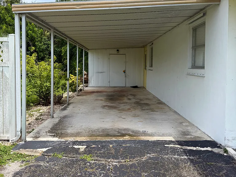 429 SE Fini Dr #429 — Photo 10