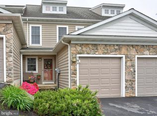 786 Keller Dr, Lititz, PA 17543