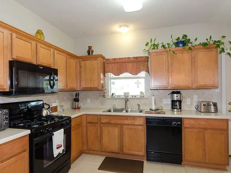 2341 Pearson Way — Photo 7