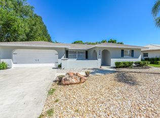 376 Montgomery Ave, Sarasota, FL 34243