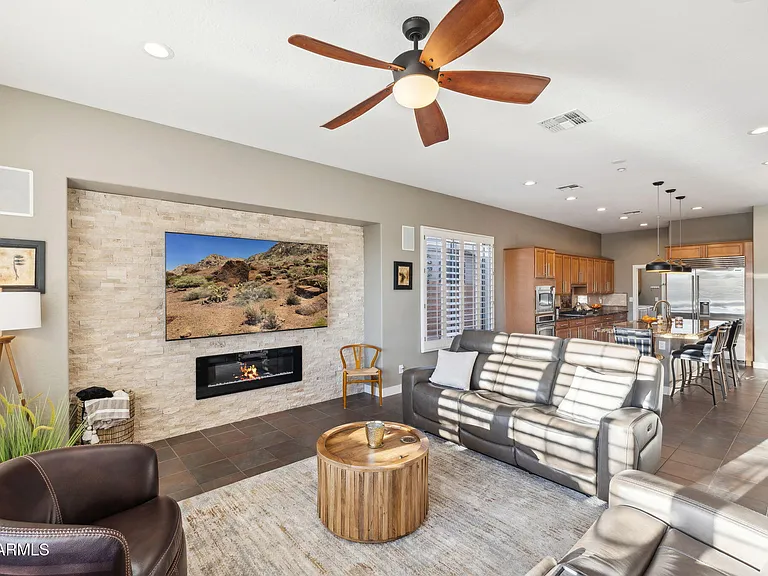 40806 N Lytham Ct — Photo 11