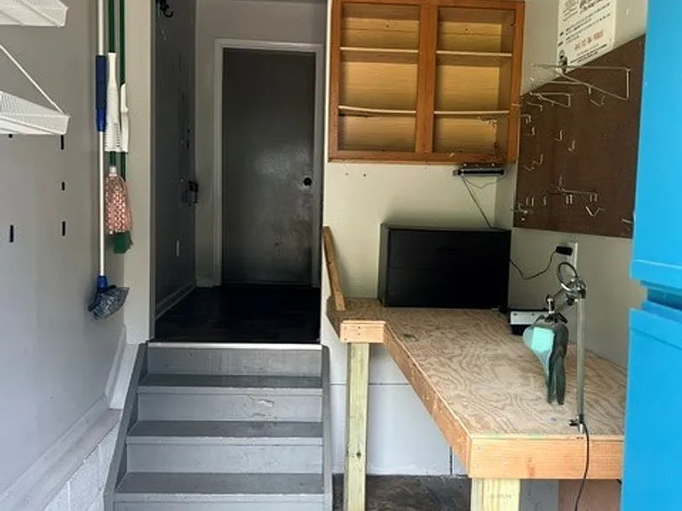 111 Faulkner Rd — Photo 27