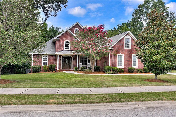 1st image of 2130 Wythe Dr