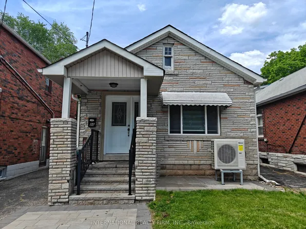 86 Patterson Ave, Toronto, ON M1L 3Y4