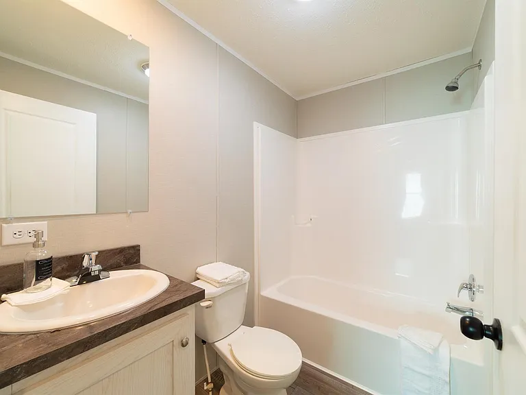 Kingswood Plaza MHC LLC - Rent to Own — Photo 10