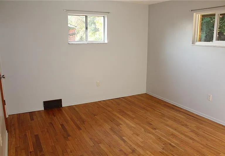 1415 Pine Hollow Rd — Photo 17