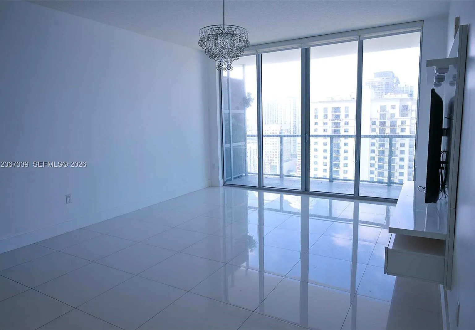 The Axis On Brickell Ii C — Photo 4