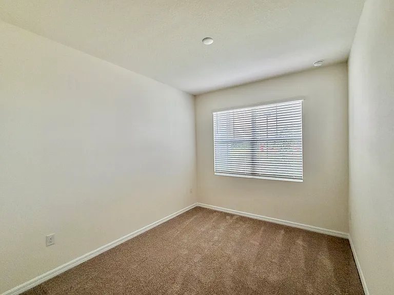 7519 Sea Oak Ct — Photo 17