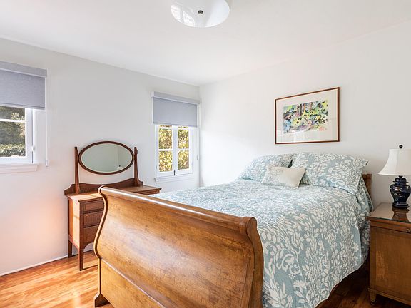 5th image of 627 N Alta Dr