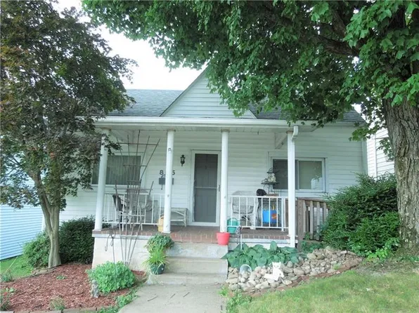 805 Allwine Ave, Jeannette, PA 15644