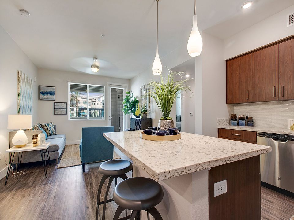 Modern Model Kitchen