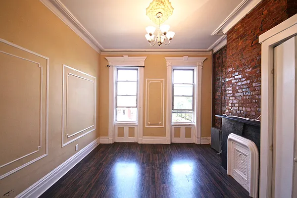 Rented by Rental Solutions Inc | media 40