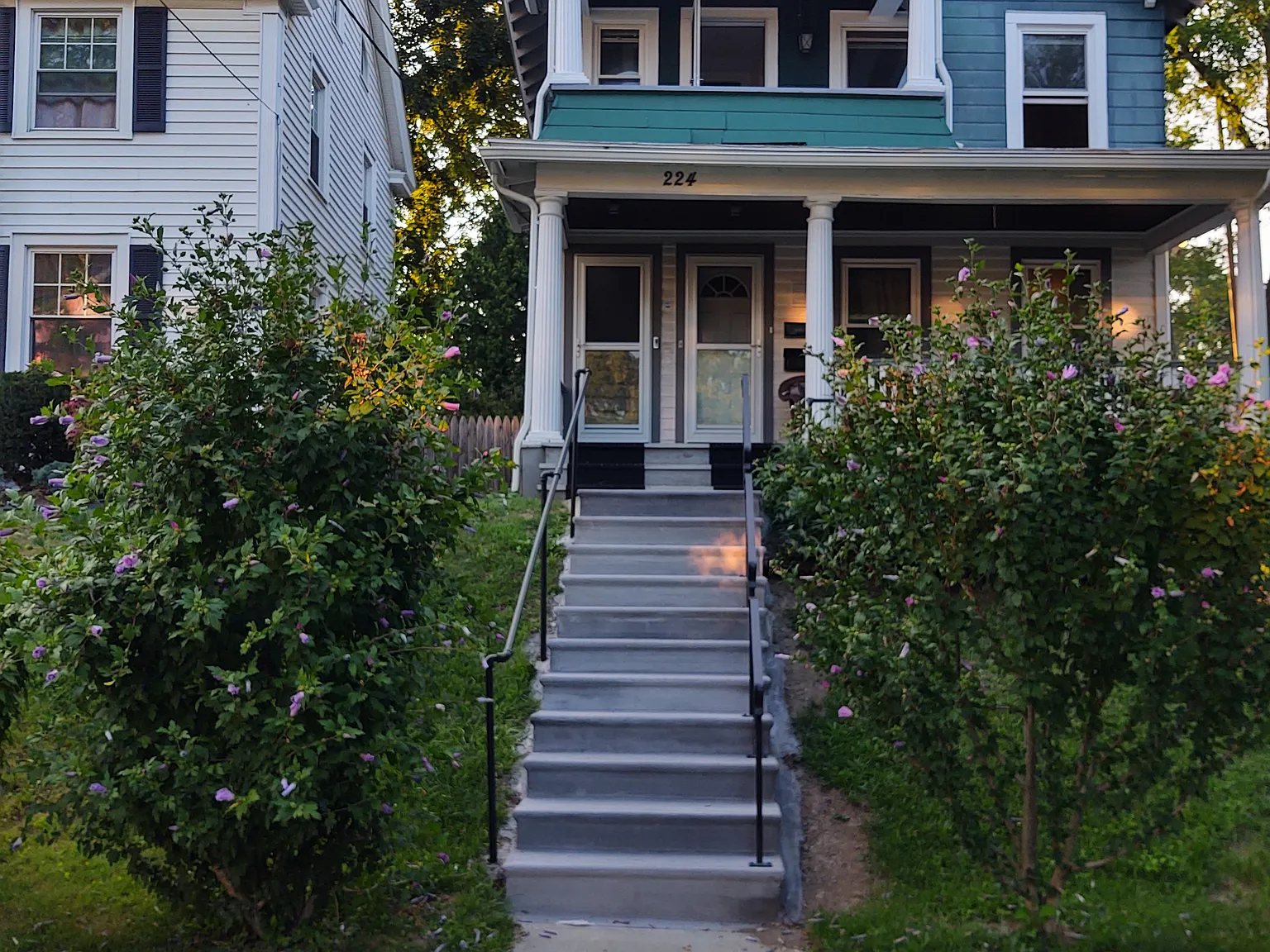 2 bed, 1200 sqft, $2,250 — Photo 3