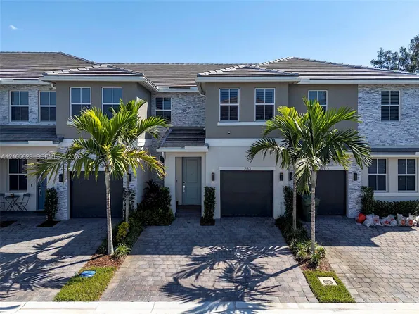 283 SW 169th Ln, Hollywood, FL 33027