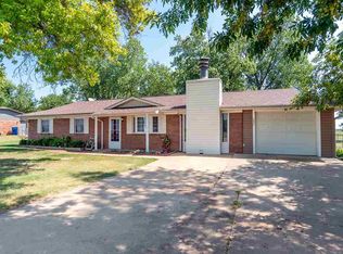 1027 W Chatburn Dr, Stillwater, OK 74075