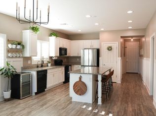 884 W WHISTLING THORN Avenue, Queen Creek, AZ 85140